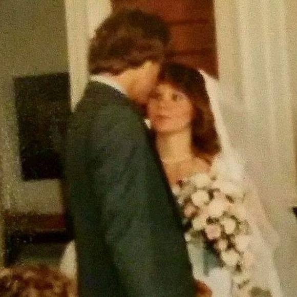 Meet your Posher, Vicky - Picture 1 of 1